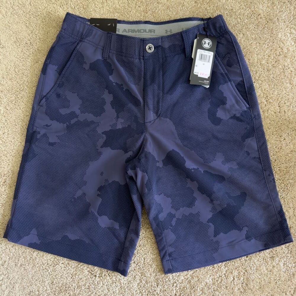NWT Under Armour heat gear shorts size 30